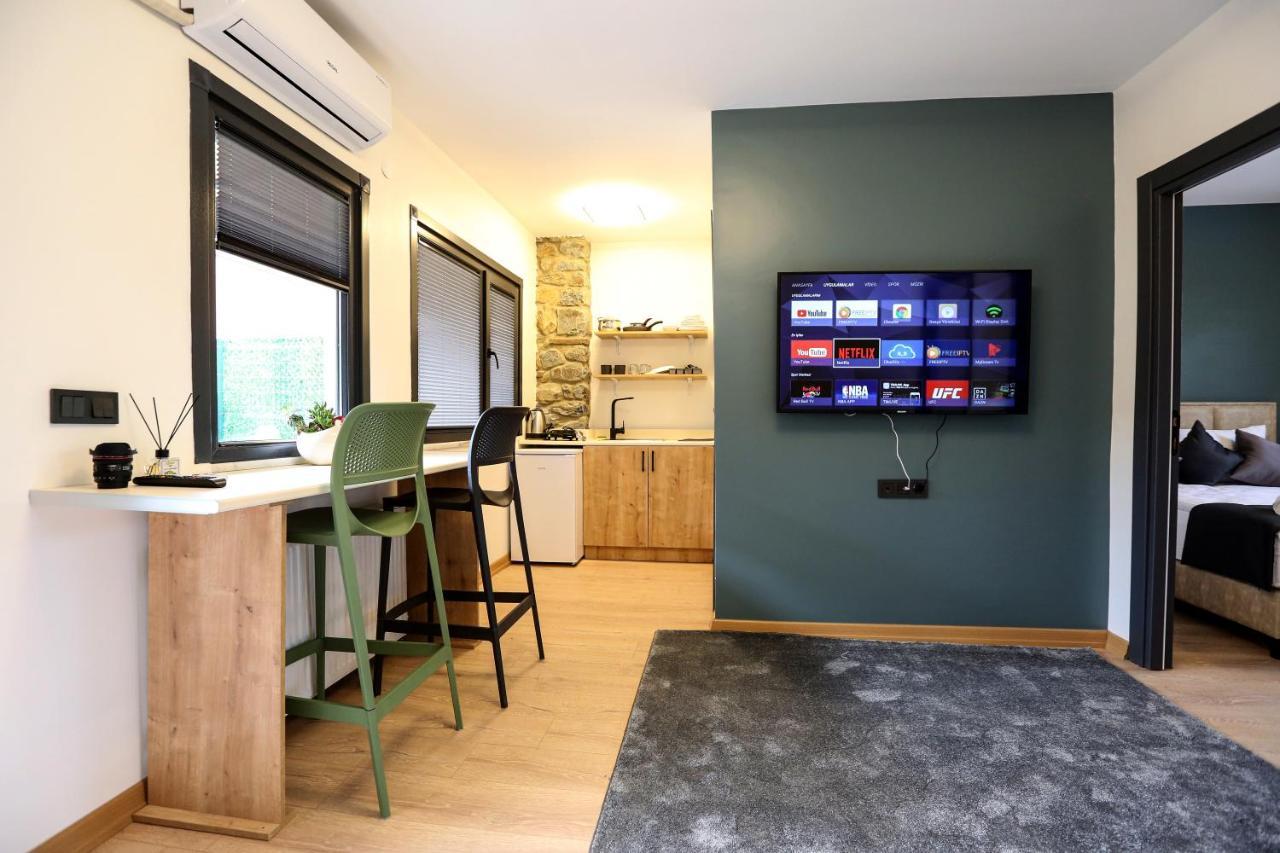 Mia Mia Suites อิสตันบูล ภายนอก รูปภาพ